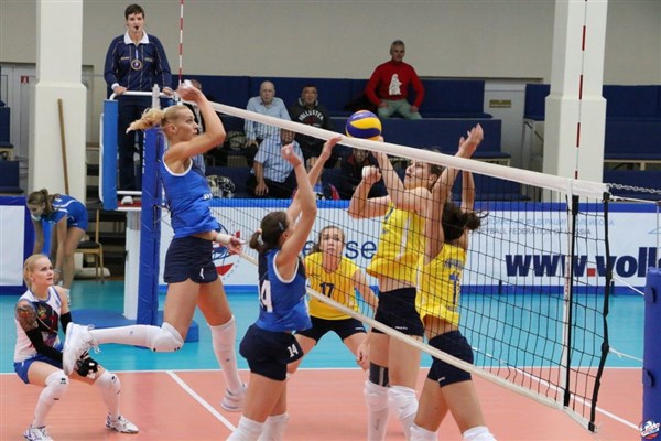 Волейбол (женщины): &#171;Енисей&#187; - &#171;Динамо&#187; (Краснодар)