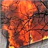 В жилом доме в Красноярске произошел крупный пожар
