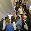 В красноярской школе из-за сообщения о минировании эвакуировали более 800 детей 