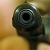 Стрелявший в подъезде не является сотрудником ОВД, заявили в красноярской полиции