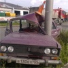 В Красноярске неопытный водитель врезался в столб и попал в реанимацию