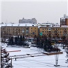 В Красноярске начали огораживать места под платные парковки