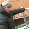Соцслужбы Красноярска пообещали помочь живущему в холодильнике сироте (видео)