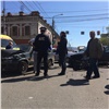 В аварии в центре Красноярска пострадала девушка-пешеход (видео)