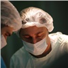 Красноярский хирург «отметил день рождения» удалением «чужого» из пациента