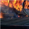 Огонь уничтожил еще один трамвай в Красноярске (видео)