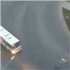 В Красноярске автобус насмерть сбил ребенка на пешеходном переходе (видео)