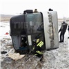 Количество пострадавших при перевороте автобуса в Красноярском крае увеличилось (видео)