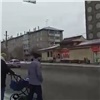 Красноярцы боятся пользоваться пешеходным переходом на оживлённой дороге правого берега (видео)