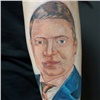 Красноярец сделал татуировку с портретом мэра
