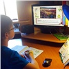 Красноярские школы начали дистанционное обучение и отказались от «двоек» и «троек»