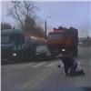 «Реакция — от слёз до агрессии»: пешеходам в Красноярске при нарушении ПДД показывают видео жёстких аварий 