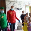 Волонтеры СУЭК развозят медицинские маски гражданам из группы риска