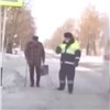 «Два года не выходил из дома»: в Зеленогорске полицейские спасли заблудившегося пенсионера без верхней одежды (видео)