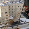Прокуратура заинтересовалась падением крана на стройке онкоцентра в Красноярске (видео)