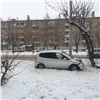 Неопытный водитель насмерть разбился о столб на правобережье Красноярска