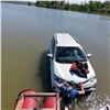 «Решил проверить глубину»: в Курагинском районе Rav4 заглох посреди затопленной дороги (видео)