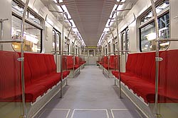 Вагон метро