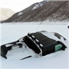 На Саяно-Шушенском водохранилище под лед провалился и вмерз Volkswagen 