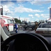 В аварии на красноярском Октябрьском мосту пострадали два человека