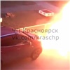 Поджог машины во дворе на Взлетке попал на видео