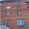 В Назарово добились выделения денег на ремонт растрескавшегося дома