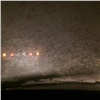 «Погода сошла с ума»: В Ачинске из-за пурги на улицах остановились автомобили (видео)