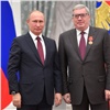 Путин наградил экс-губернатора Красноярского края Виктора Толоконского