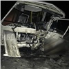 Водитель автобуса погиб после столкновения с грузовиком под Красноярском