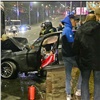 «Жуткая авария, в машине труп»: в Красноярске водитель BMW обогнал две иномарки и влетел в лоб автобусу (видео)
