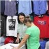 Красноярская бизнесвумен торговала обычной одеждой под маркой дорогих брендов и лишилась товара 