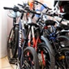 В Красноярске из комиссионного магазина изъяли 11 похищенных велосипедов (видео)