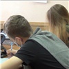Подросток на «Пежо» очень грубо нарушил ПДД в Красноярске и попал на видео: нашли и вызвали на допрос с мамой