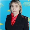 В Красноярске хрупкая девушка-инспектор задержала грабителя