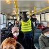 Из-за пассажиров без масок в Красноярске с линии сняли еще несколько автобусов