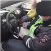 В Красноярске пьяная автоледи везла 3-летнего ребенка. Она устроила ДТП и хотела сбежать