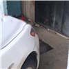 «Не смог заехать в квартиру?»: мэр Красноярска в соцсетях отругал автохама на машине районной администрации 