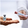 Врач-инфекционист: отказ от прививки может привести к кардинальному изменению коронавируса
