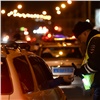 Возле Енисейска остановили ВАЗ с пьяной компанией из 7 человек. Водитель «спрятался» среди пассажиров (видео)