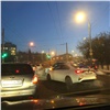 В Красноярске небольшая авария перекрыла въезд на Копыловский мост