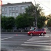Еще два подростка на электросамокатах угодили под машины в Красноярске 