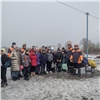 Красноярские спасатели рассказали школьникам об опасностях выхода на тонкий лед
