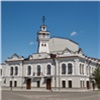 «Посмотрите на эту красоту!»: в Минусинске отреставрировали старинное здание театра