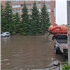 «Откачали две тысячи кубометров воды»: Красноярск продолжает топить 