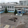 Летний кинотеатр и площадка ГТО: мэр Красноярска проверил готовность ремонта школы в Пашенном