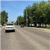 В Красноярске 9-летнюю самокатчицу сбили сразу два автомобиля