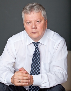 Михаил Васильев